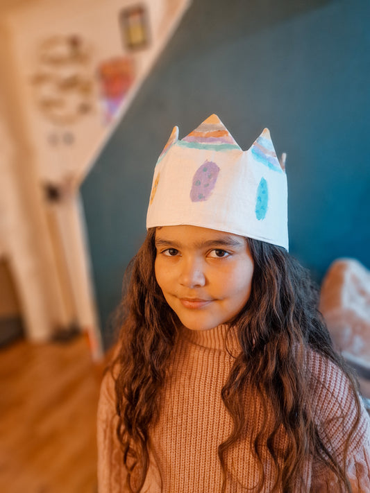 Paint your own fabric crown kit