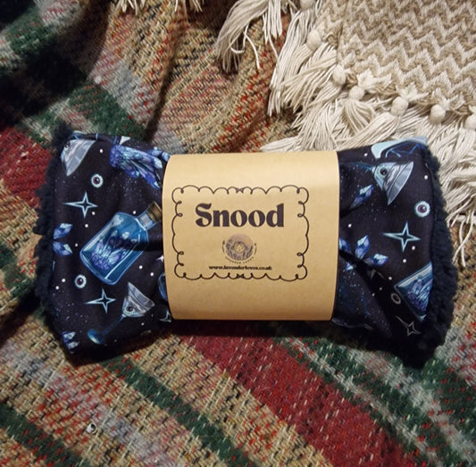 Adult snood - witchy winter